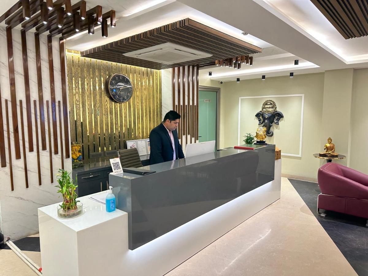 Rj Hotel - Managed By Atithi House Greater Noida Bagian luar foto