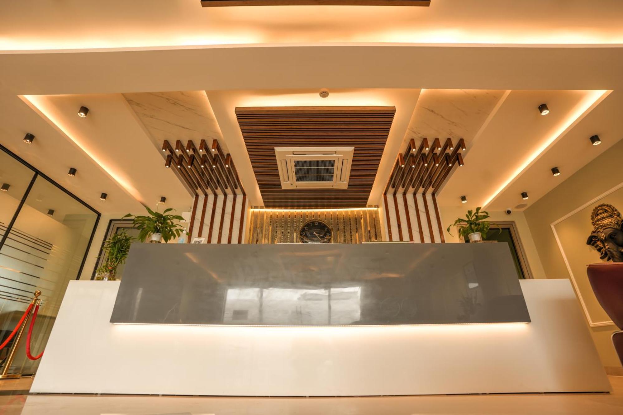 Rj Hotel - Managed By Atithi House Greater Noida Bagian luar foto